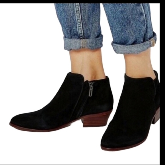 Sam Edelman Black suede heeled booties.  Western style Black suede booties. Sz 8 - Picture 1 of 9